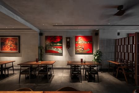 Triple E Hotel